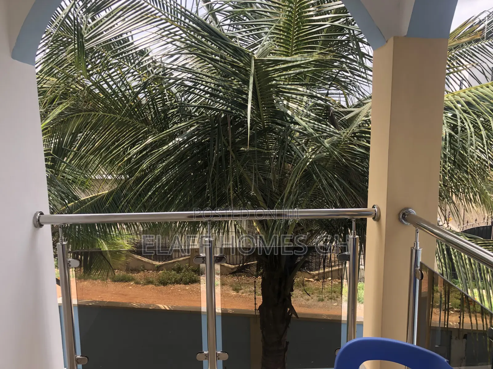 4bdrm Townhouse / Terrace in Elaffhomesgh, Ability for rent
