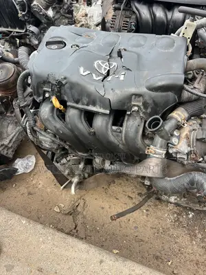 Toyota Yaris 08-10 Engine Complete