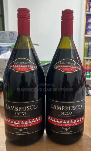 Lambrusco Secco 1.5Ltr 10% 7.5%