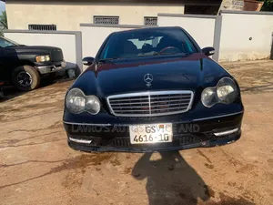 Mercedes-Benz C180 2005 Black