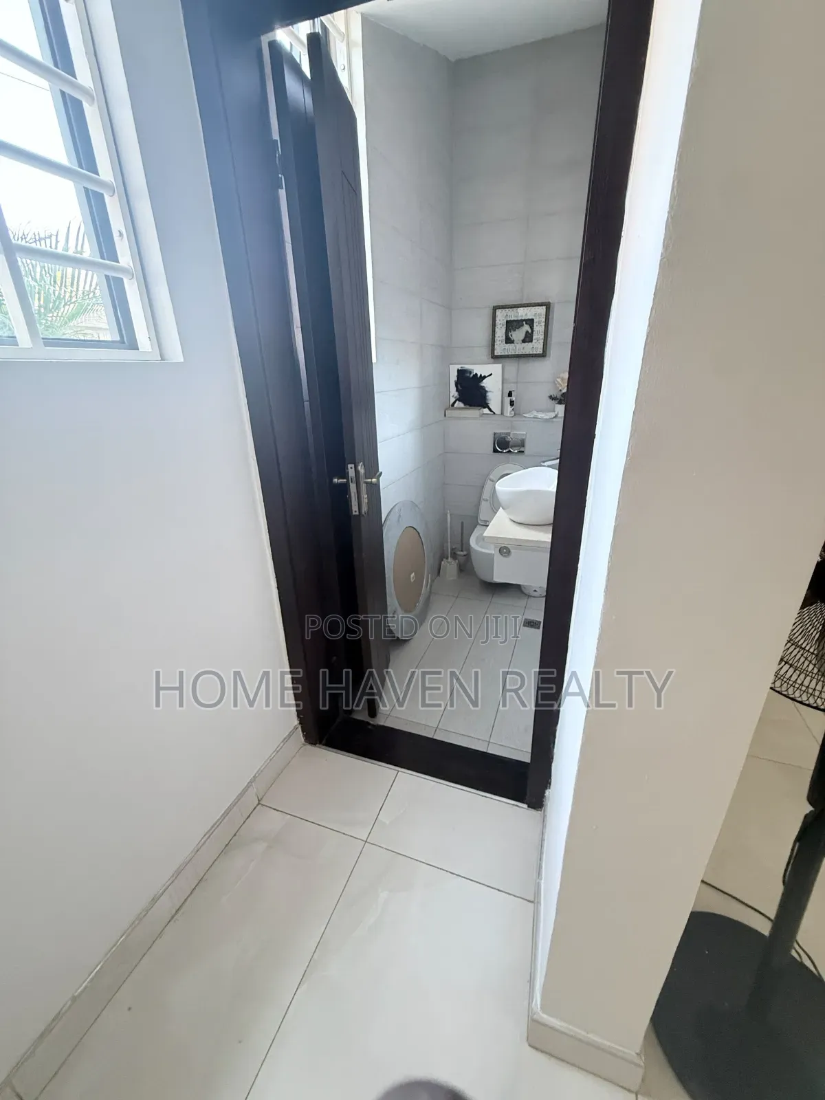 Furnished 4bdrm House in Tse Addo, Tseaddo for rent