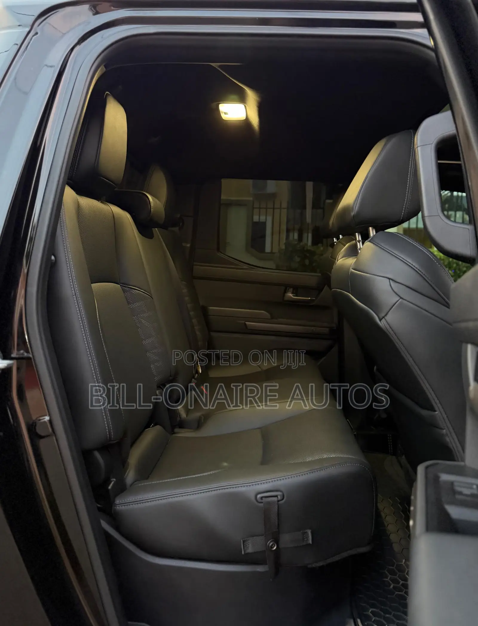 Toyota Tacoma 2024 Black