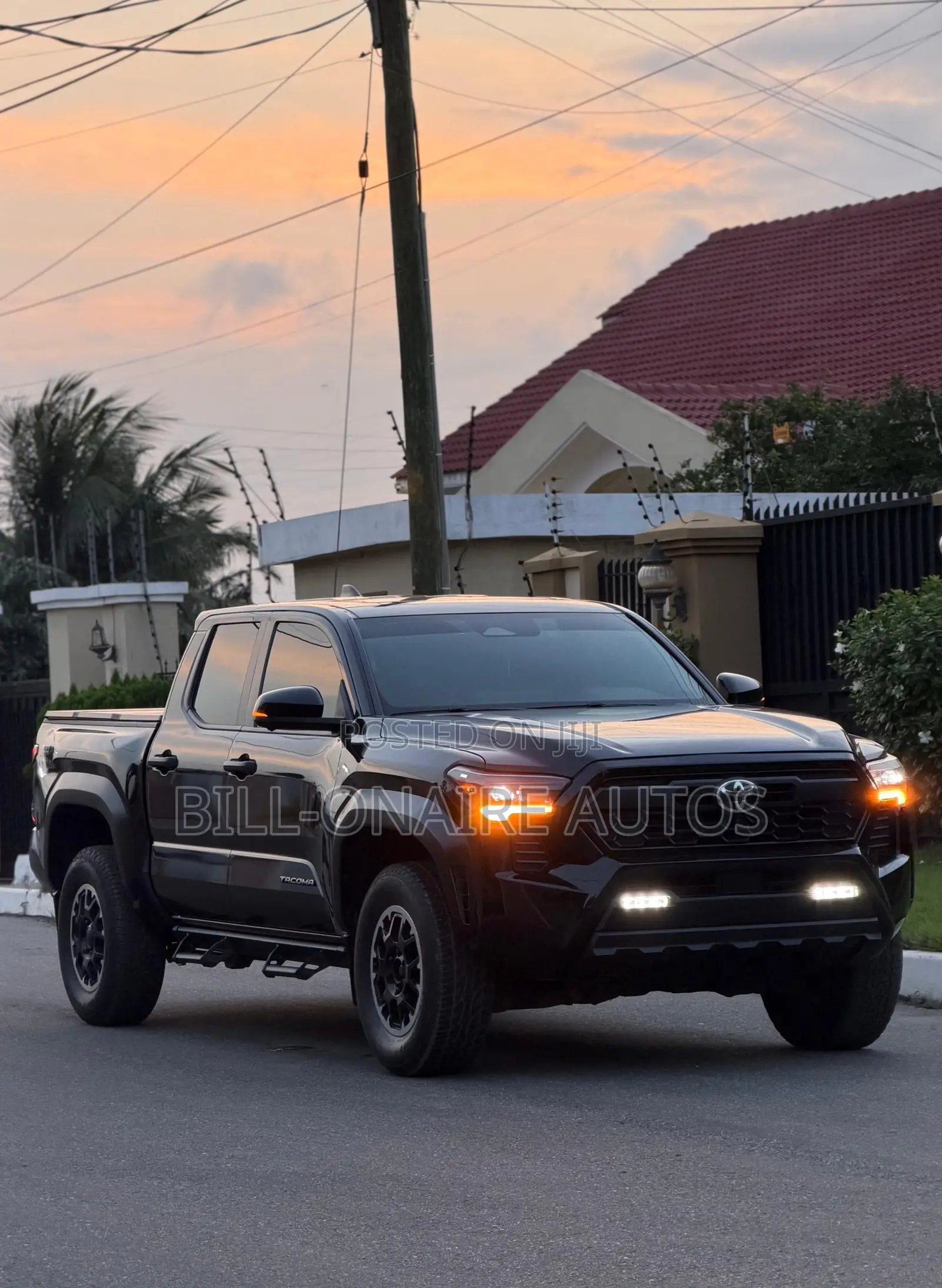 Toyota Tacoma 2024 Black