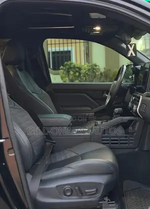 Toyota Tacoma 2024 Black