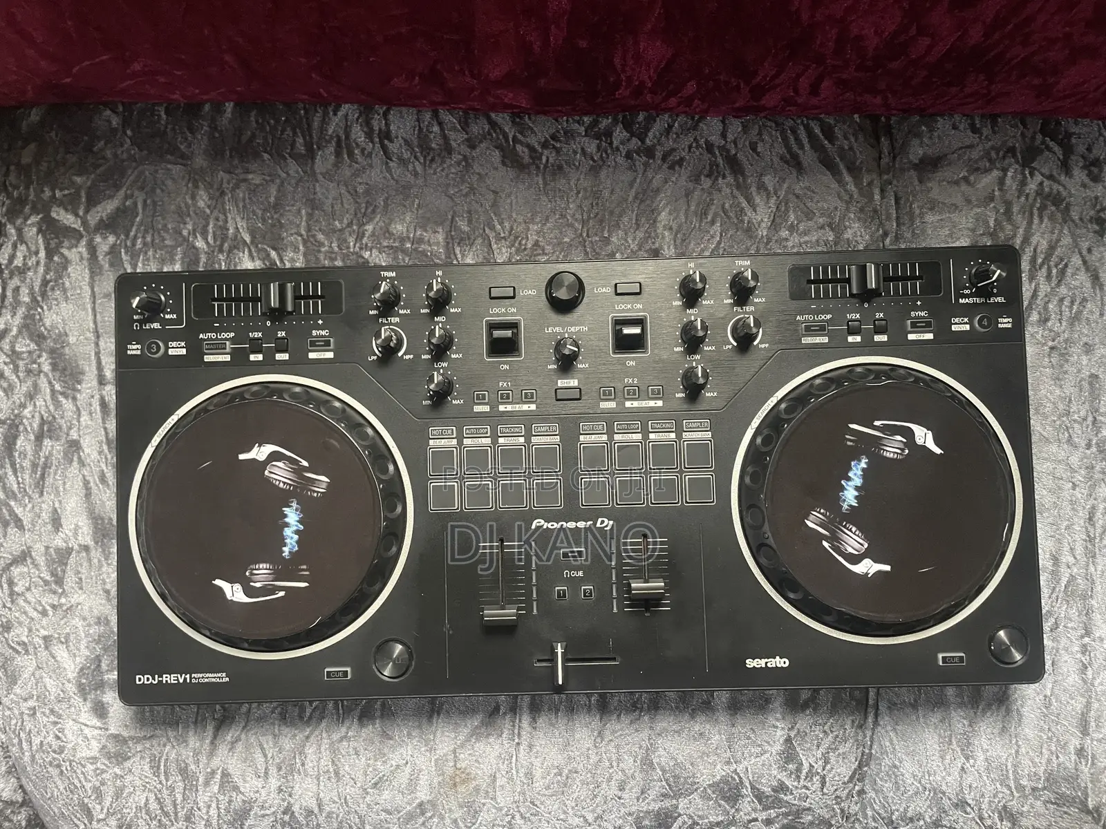 Pioneer DJ Rev 1 Controller