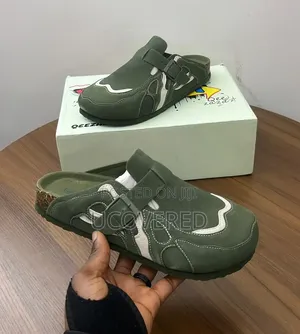 Qeezaza Chunky Mules