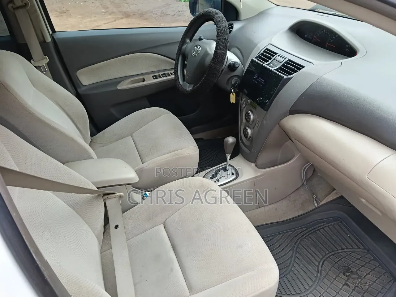 Toyota Belta 2011 White