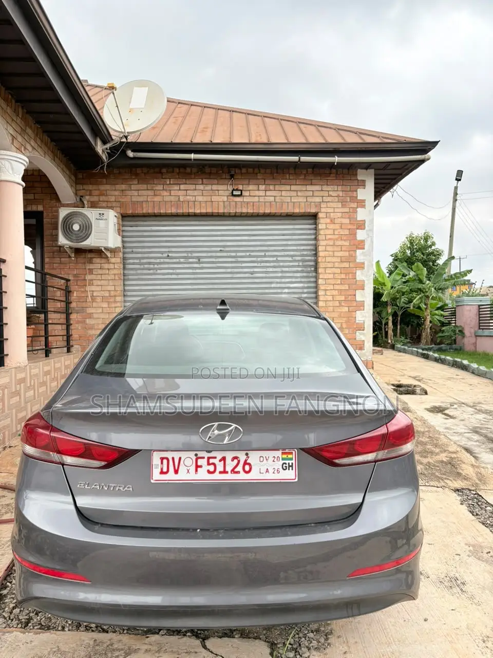 Hyundai Elantra Value Edition Sedan FWD (2.0L 4cyl 6A) 2017 Gray