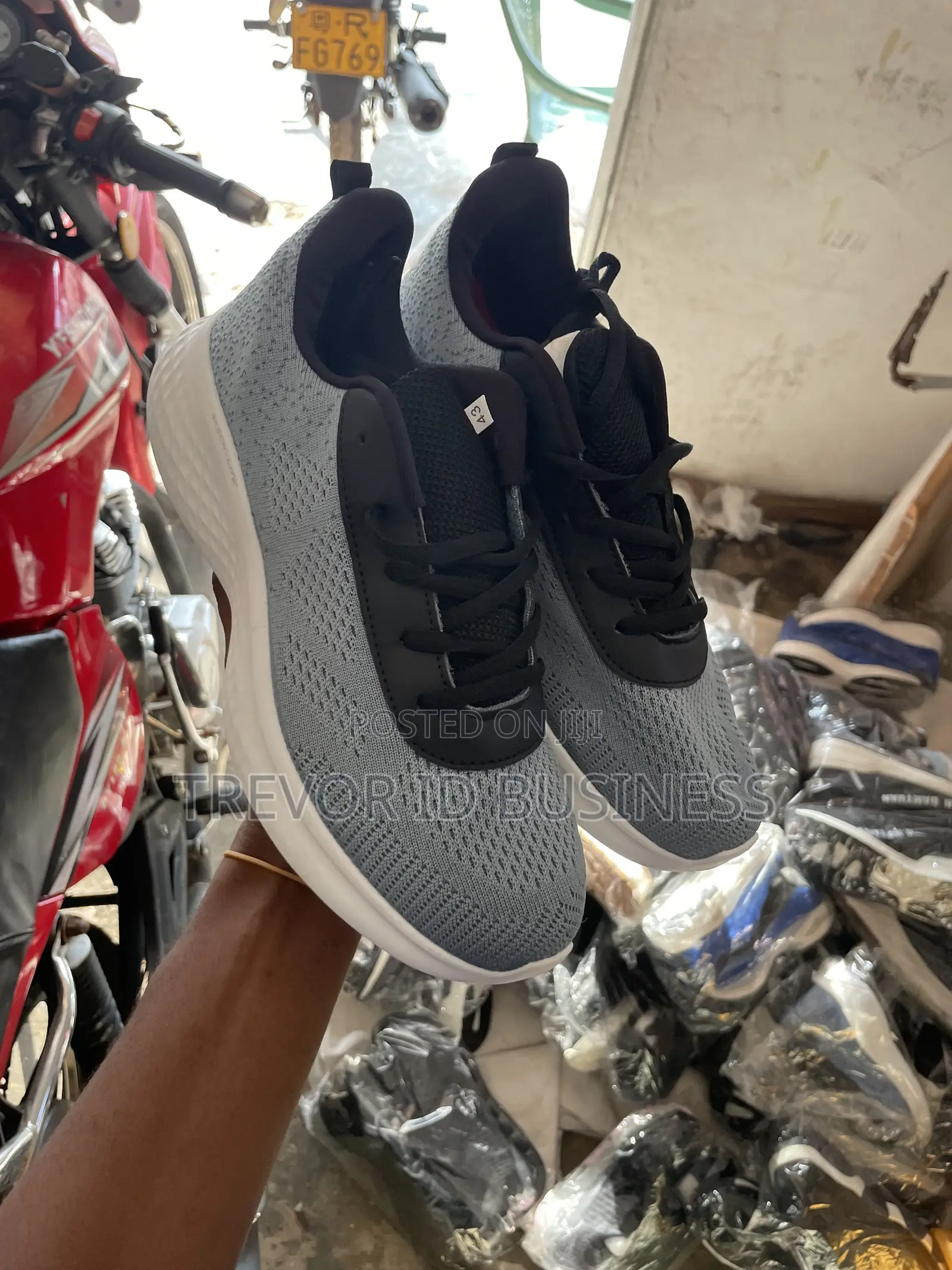 Trainers Shoes
