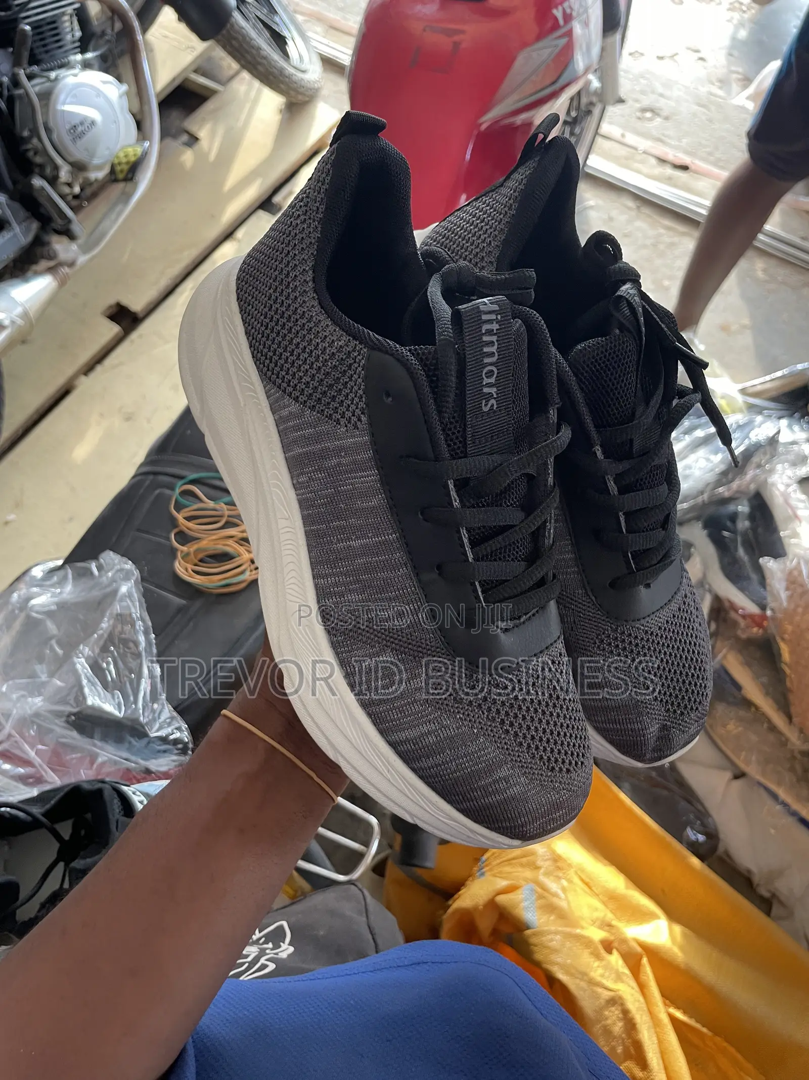 Trainers Shoes