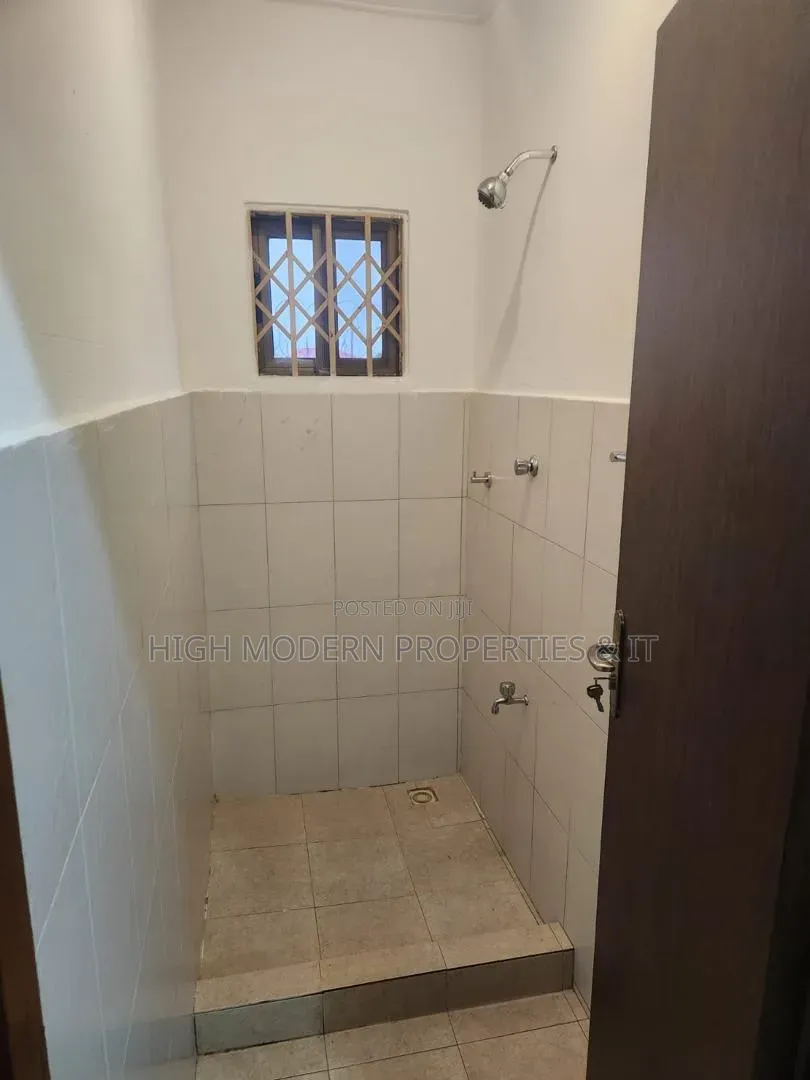 3bdrm House in East Legon Hills, New Town for sale