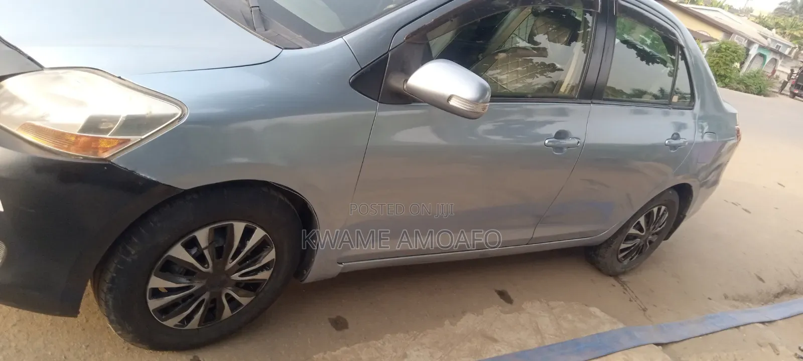 Toyota Belta 2009 Blue