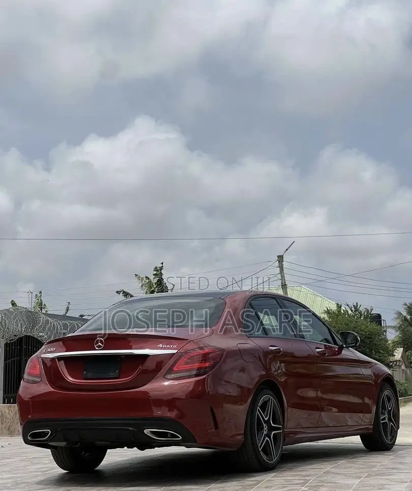 Mercedes-Benz C300 2020