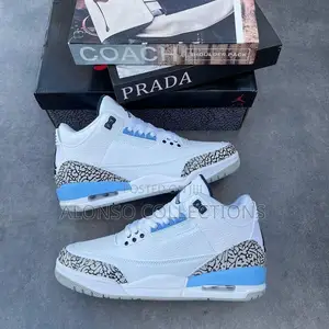 JORDAN 3 Retro University Blue