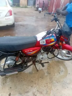 Bajaj Boxer 125 2024 Red