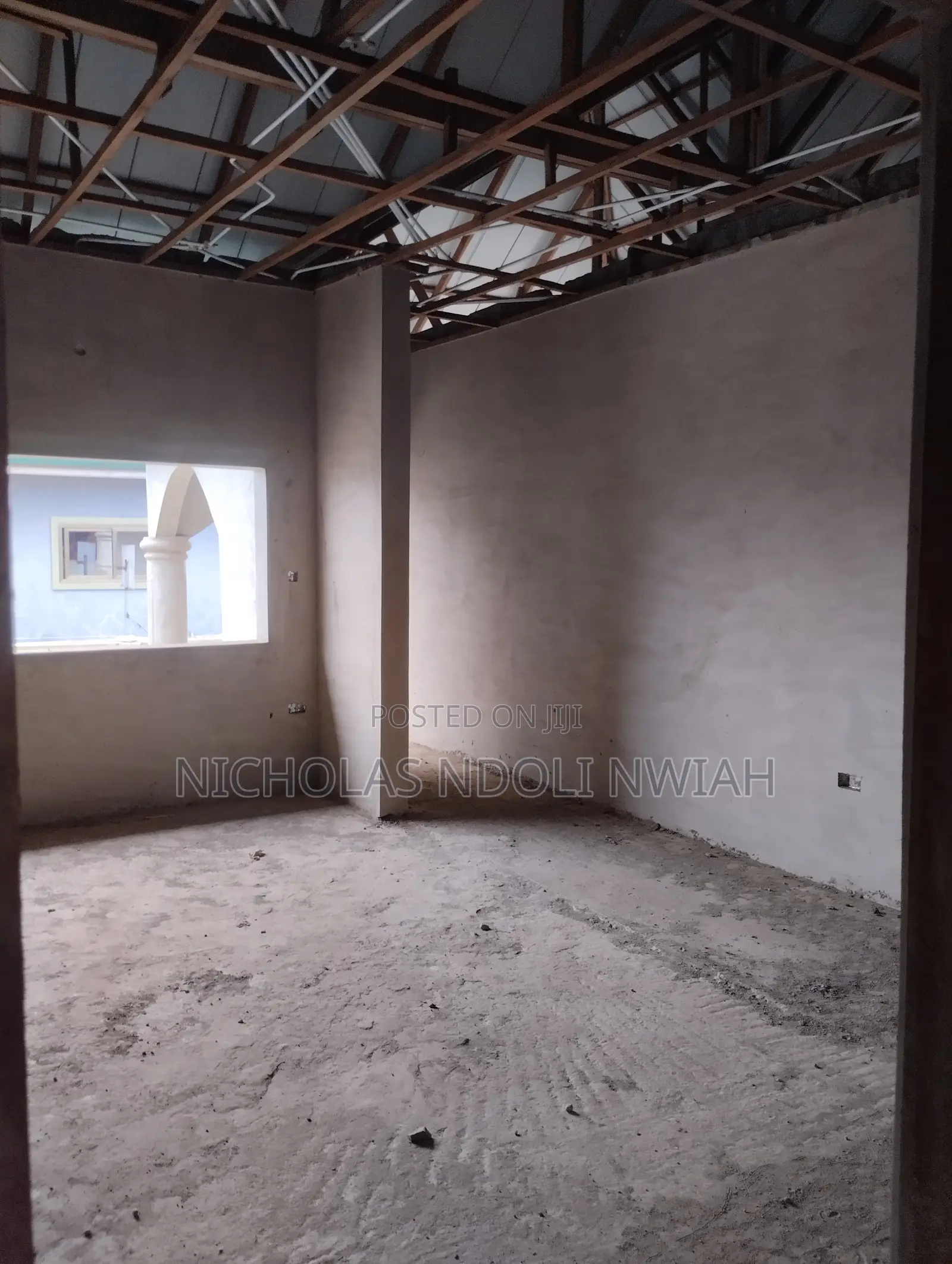 4 Flats of 2bedrooms (Uncompleted Building) for Sale.