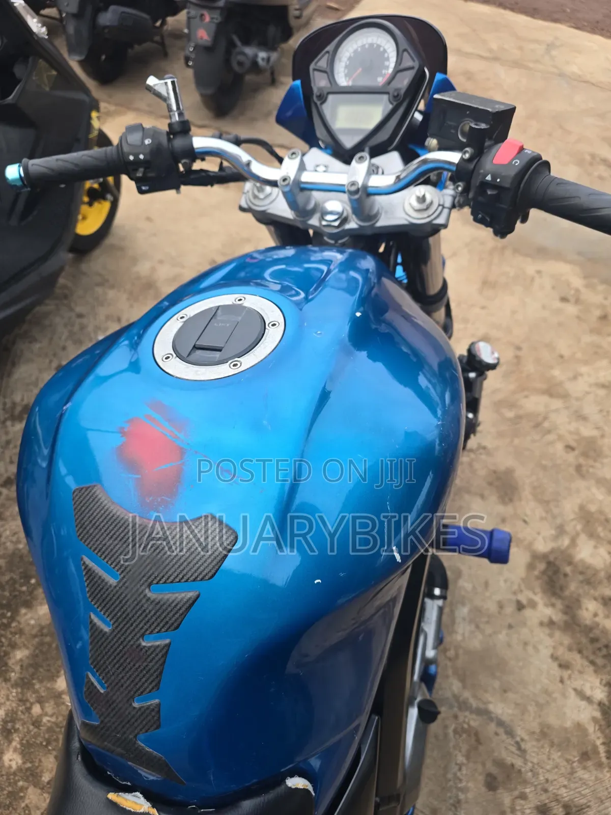 Suzuki SFV650 2020 Blue