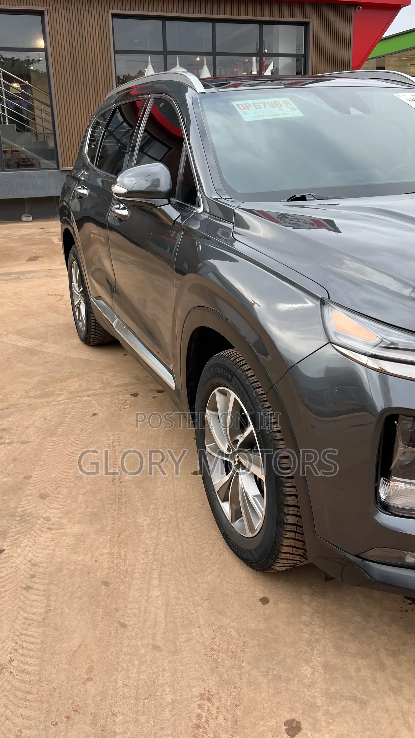 Hyundai Santa Fe Limited 2021 Gray