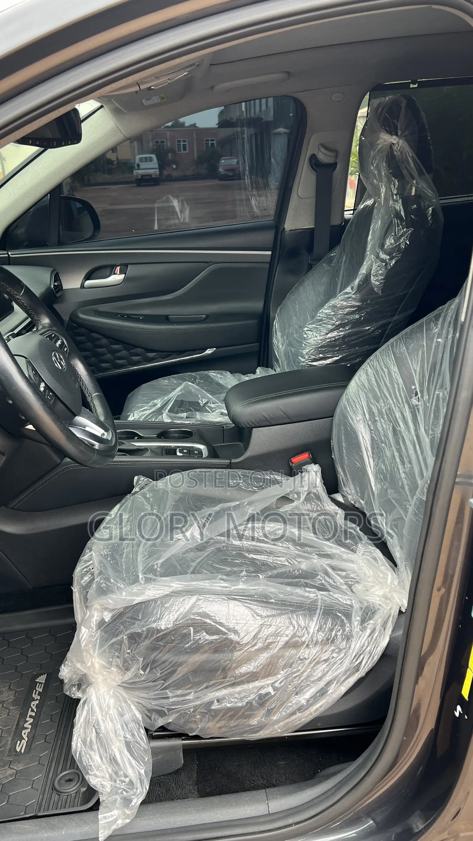 Hyundai Santa Fe Limited 2021 Gray