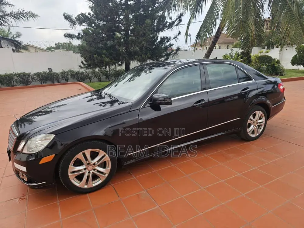 Mercedes-Benz E350 2011 Black