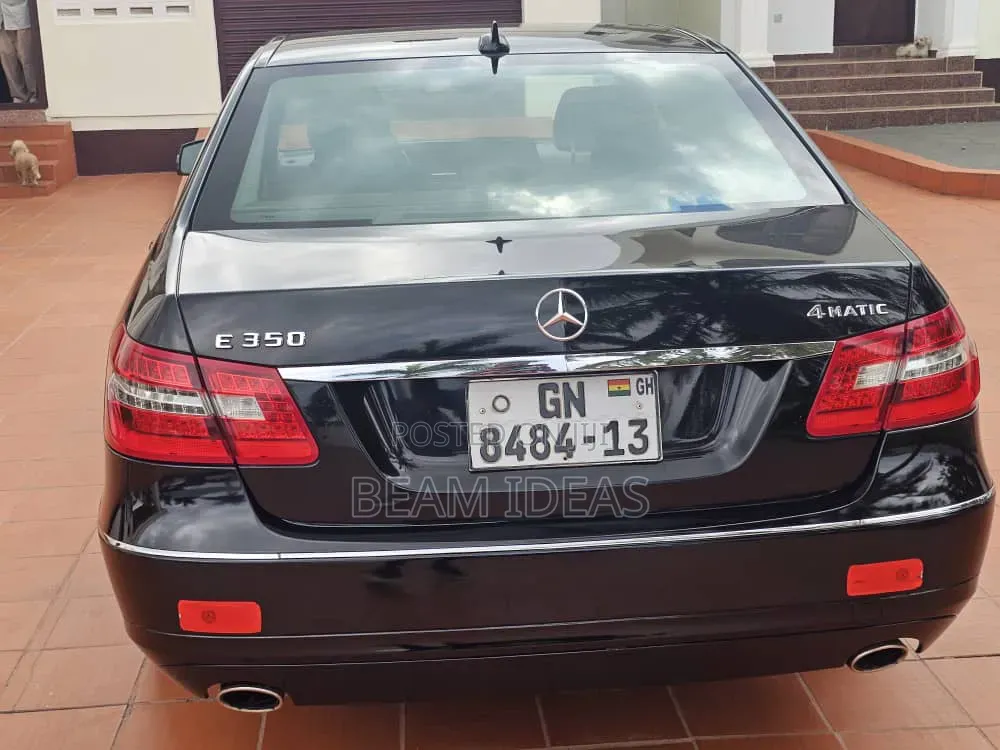Mercedes-Benz E350 2011 Black