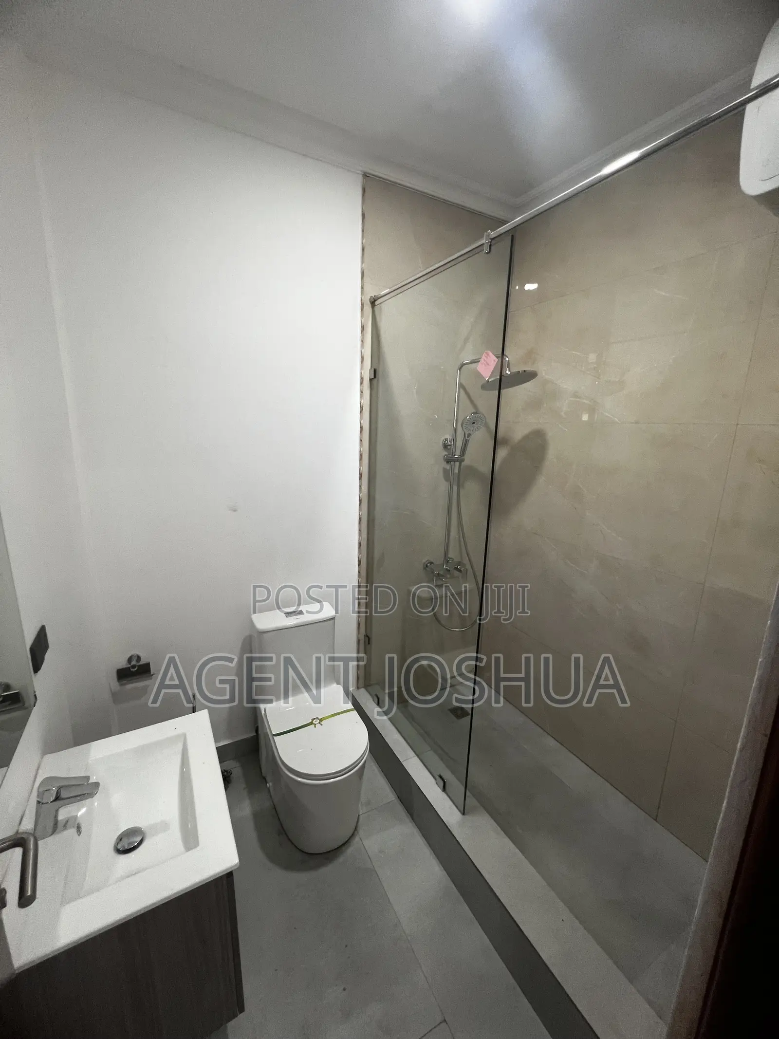 4bdrm Apartment in Marivielle Home, Manet Junction for rent