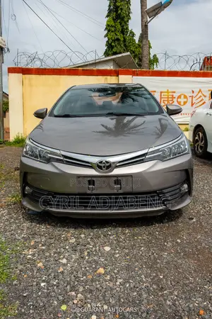 Toyota Corolla Altis 2018 Gray