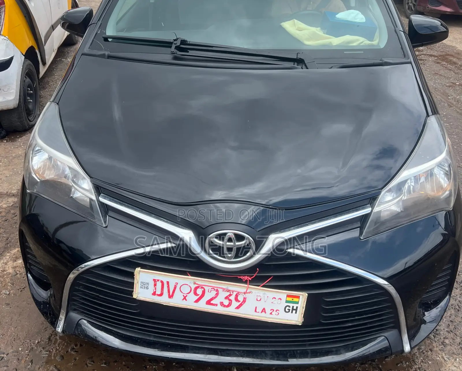Toyota Yaris LE Hatchback 5dr 2015 Black