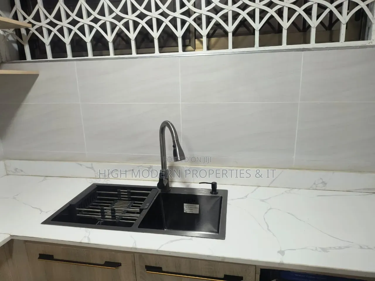 High Modern 1 Bedrooms Fully Furnished Apartment for Rent at Manet