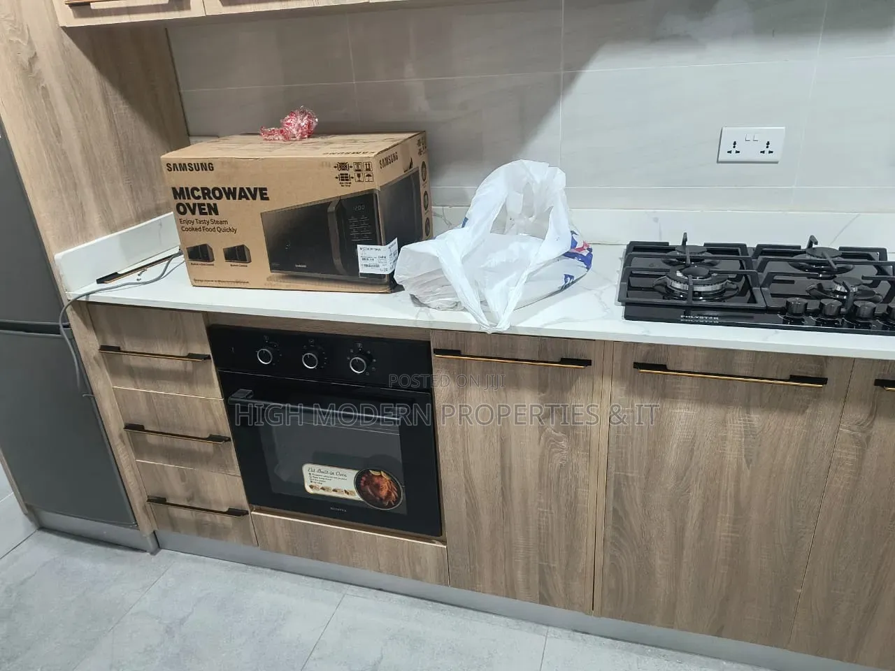 High Modern 1 Bedrooms Fully Furnished Apartment for Rent at Manet