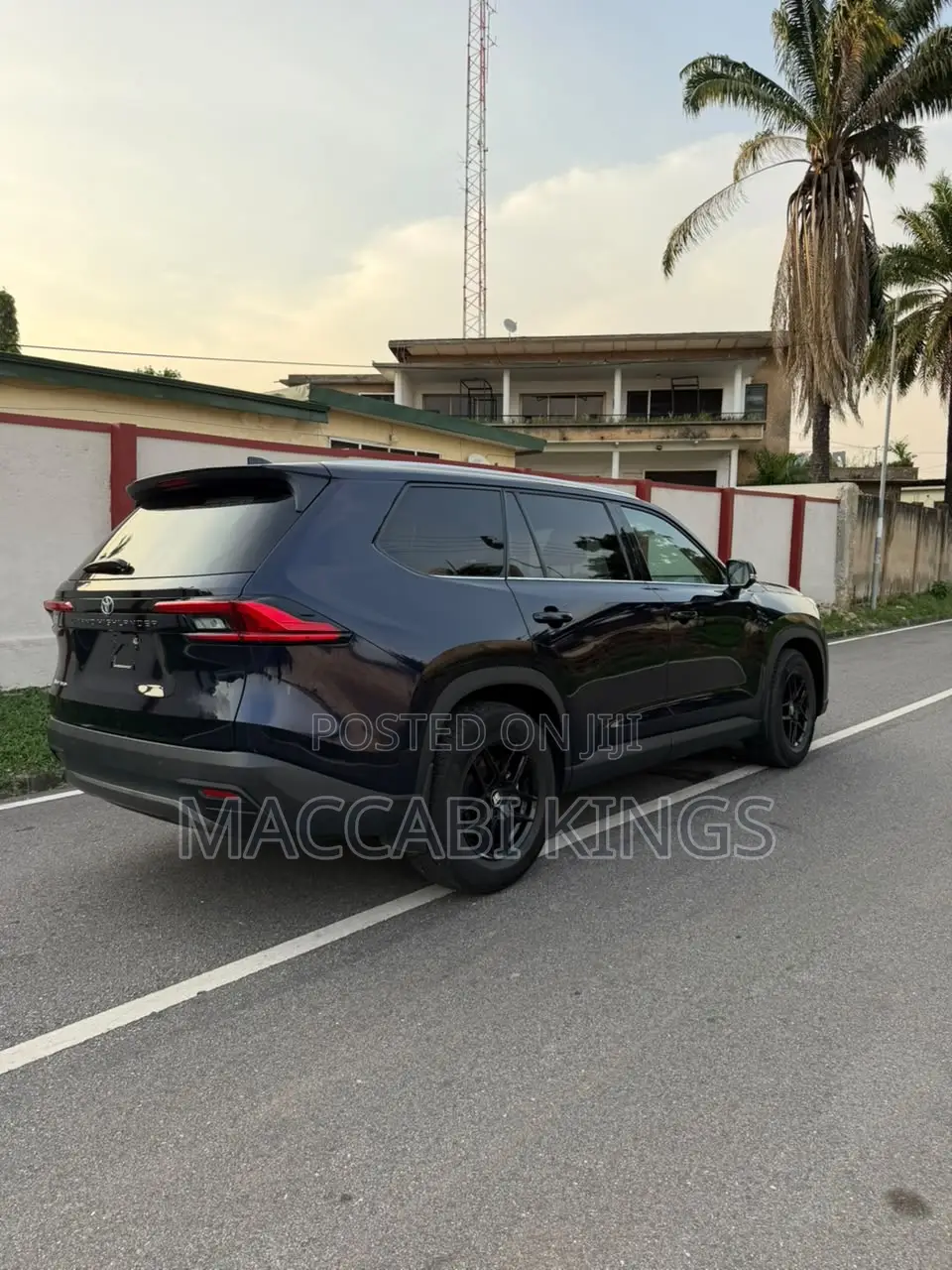 Toyota Highlander 2025 Blue