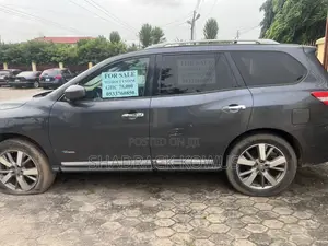 Nissan Pathfinder 2014 Gray