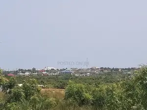 Exclusive Full Plot