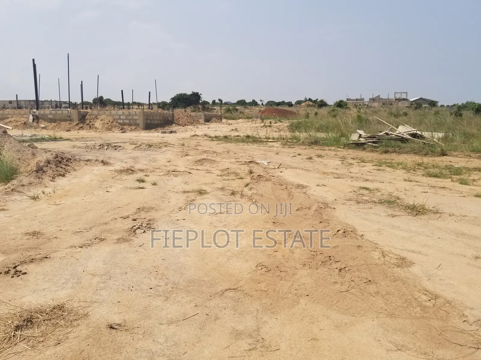 Exclusive Full Plot