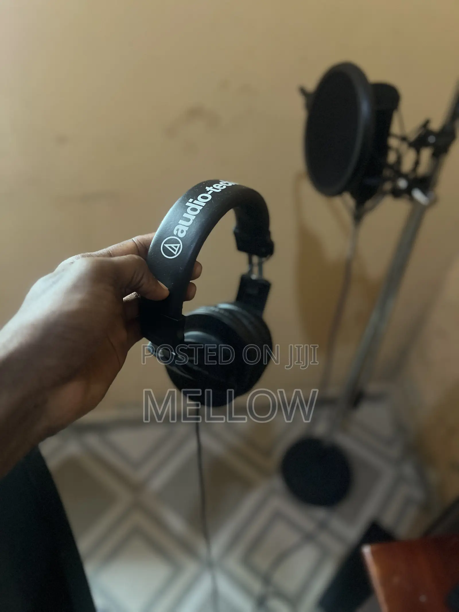 Full Studio Equipment