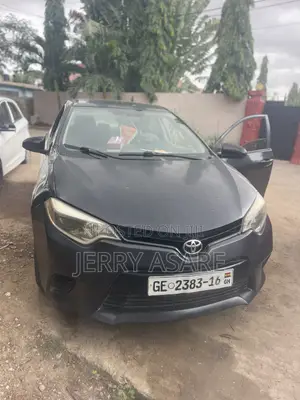 Toyota Corolla 2016 Black