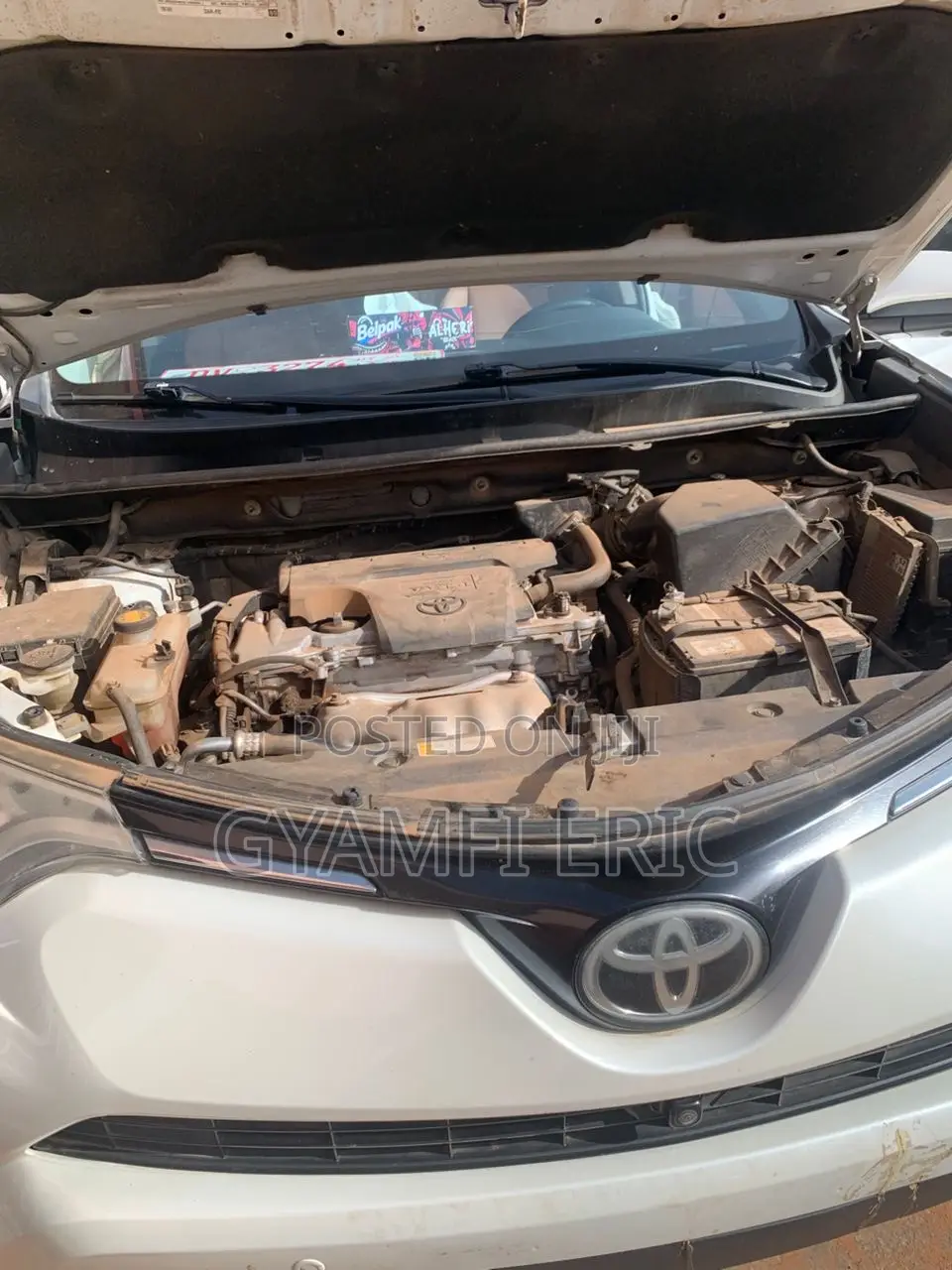 Toyota RAV4 2017 White