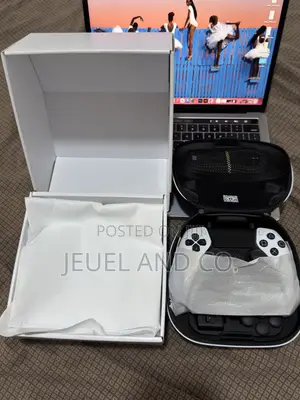 Sony Dual Sense Wireless Controller - Almost New With Box( Mint )