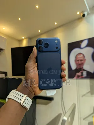 New Apple iPhone 17 Pro Max 1 TB Blue
