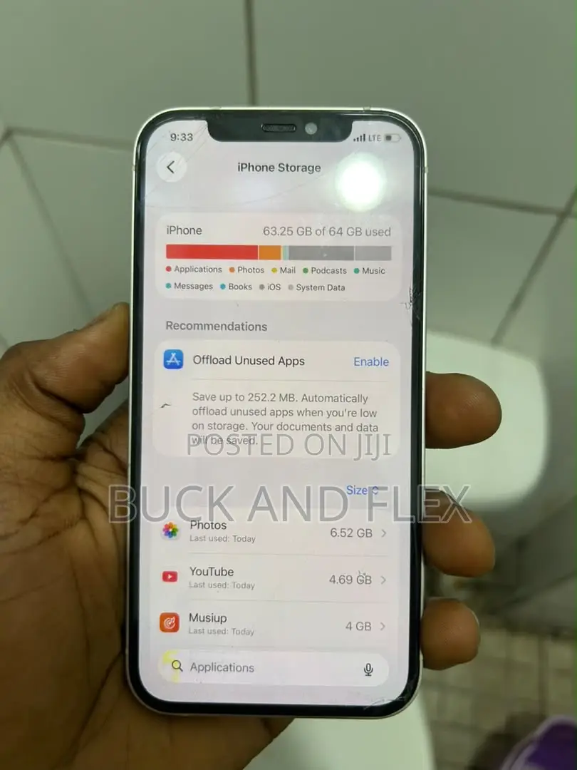 Apple iPhone 12 64 GB White