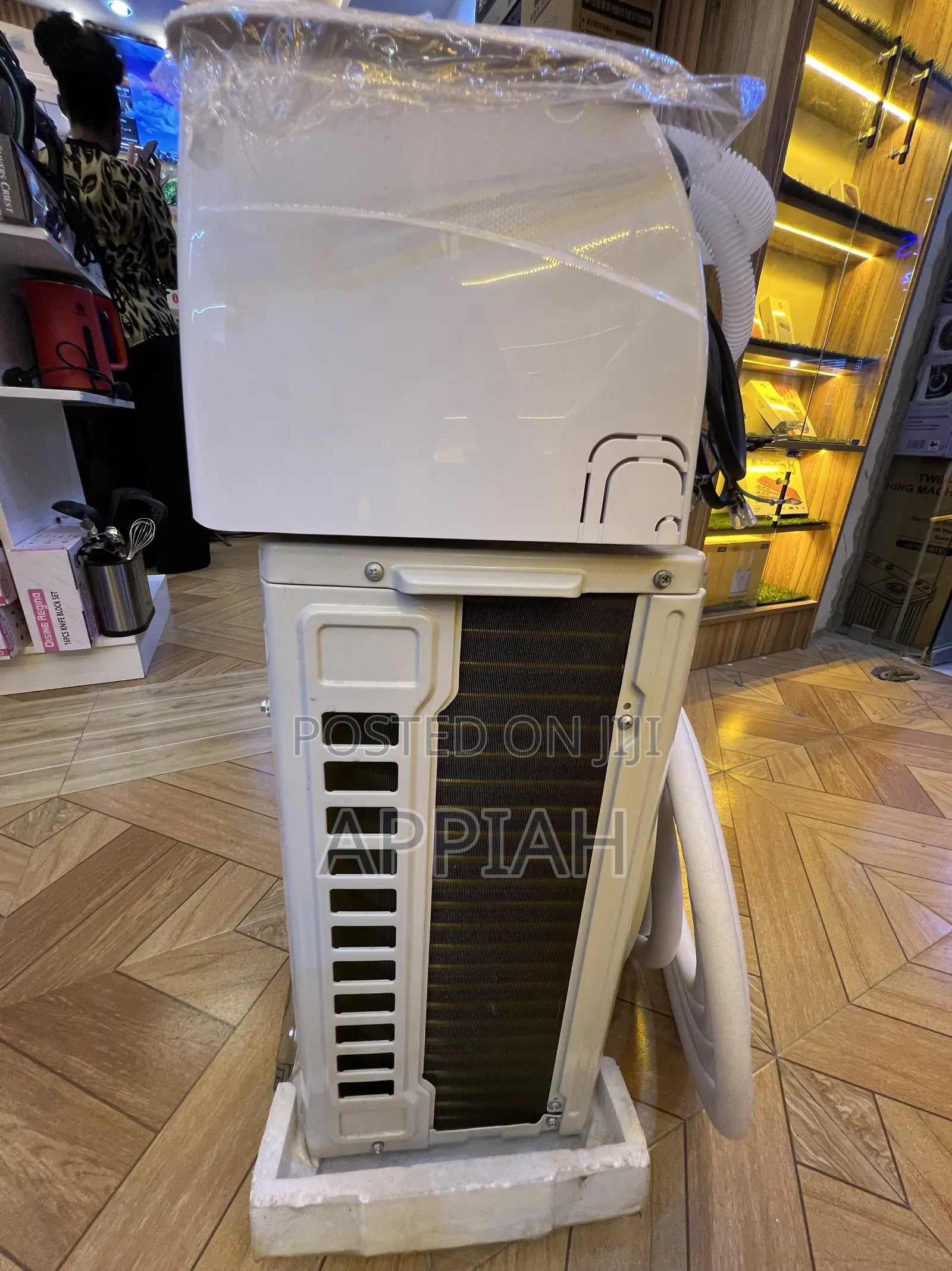 LG Air Conditioner