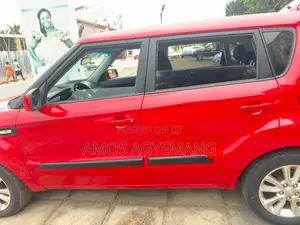 Kia Soul 2023 Red
