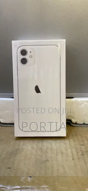 New Apple iPhone 11 64 GB White