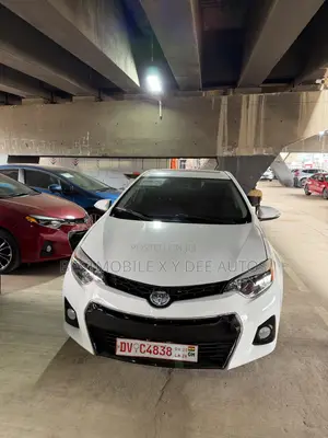 Toyota Corolla 2016 White