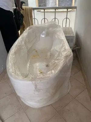 Jacuzzi Bathtub