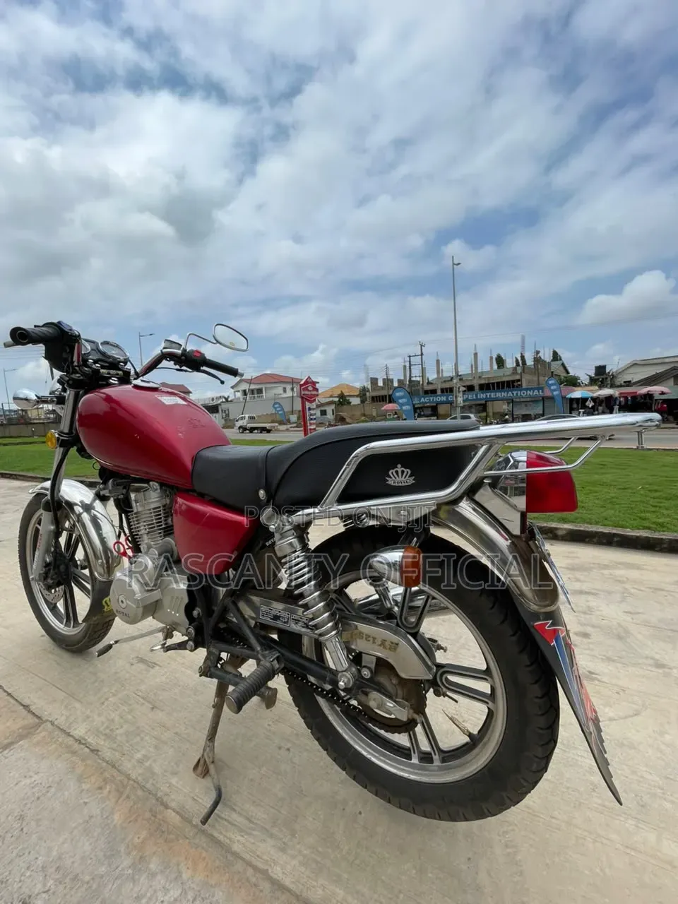 Royal RY125 2026 Red
