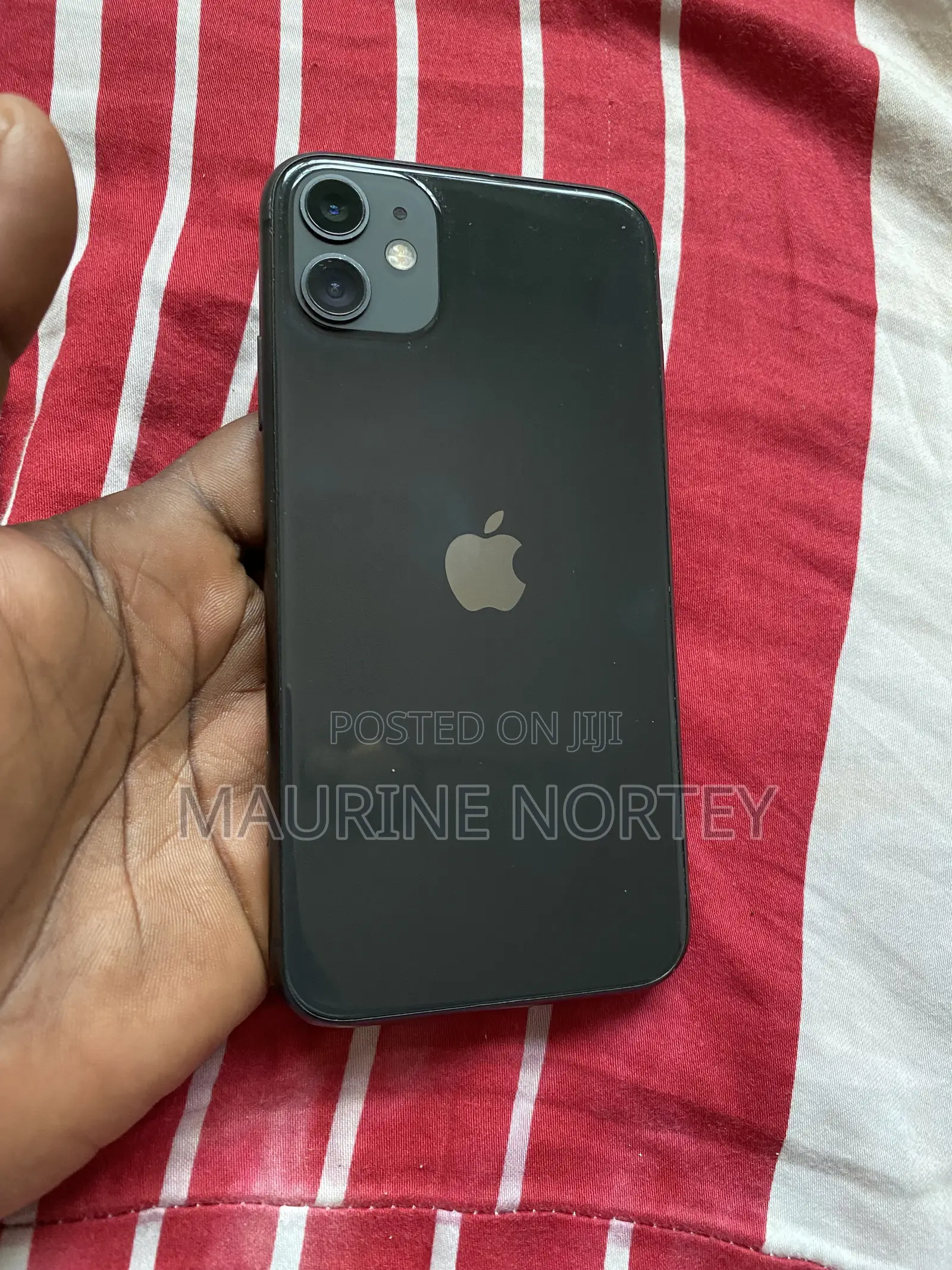 Apple iPhone 11 64 GB Black