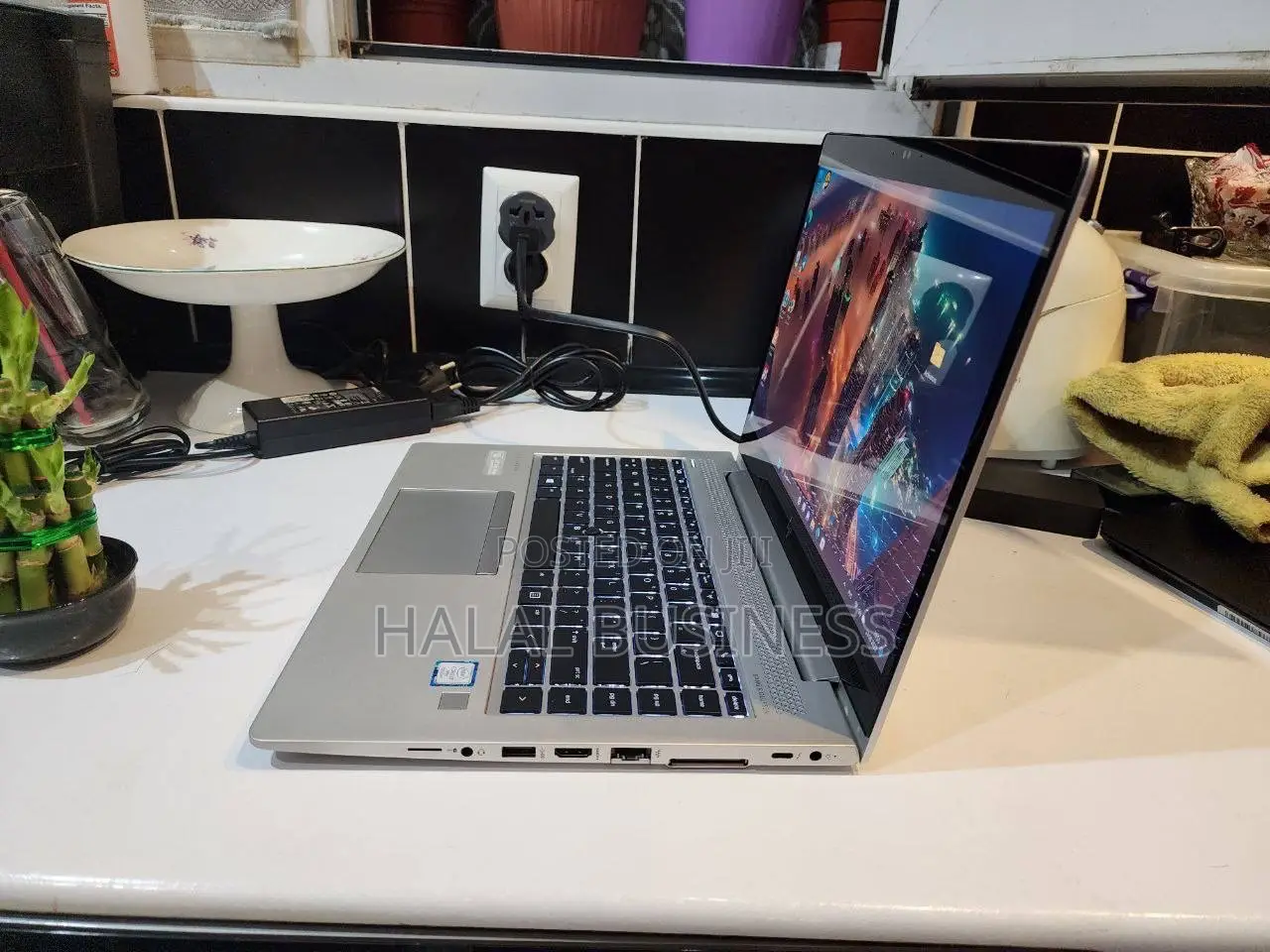 New Laptop HP EliteBook 830 G5 8GB Intel Core i5 SSD 256GB