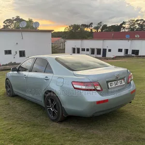 Toyota Camry LE 4dr Sedan (2.5L 4cyl 6AM) 2010 Blue
