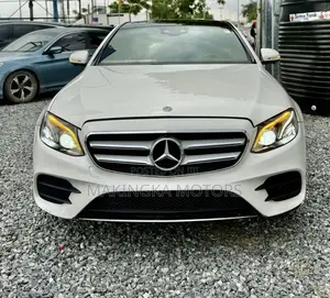 Mercedes-Benz E400 2017 White